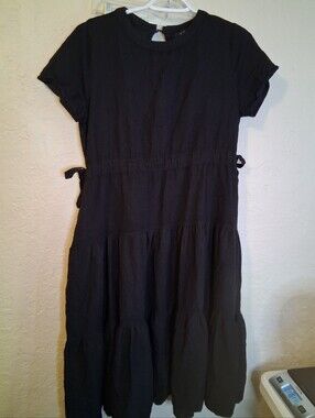 Fore Black Tiered Short-Sleeve Dress With Side Ties SZ Med